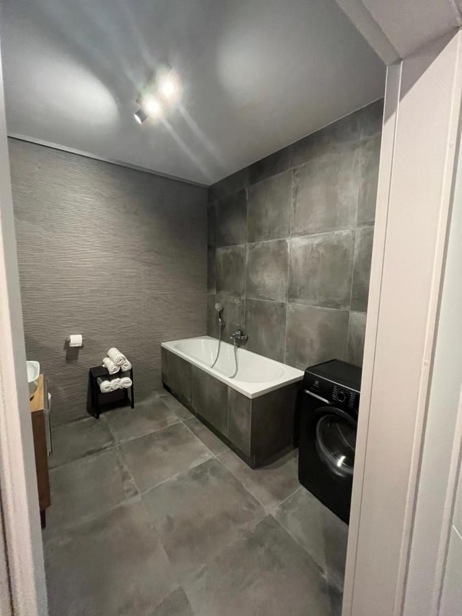 Komfortowe Apartamenty Z Garazem Na Milionowej Лодз Екстериор снимка