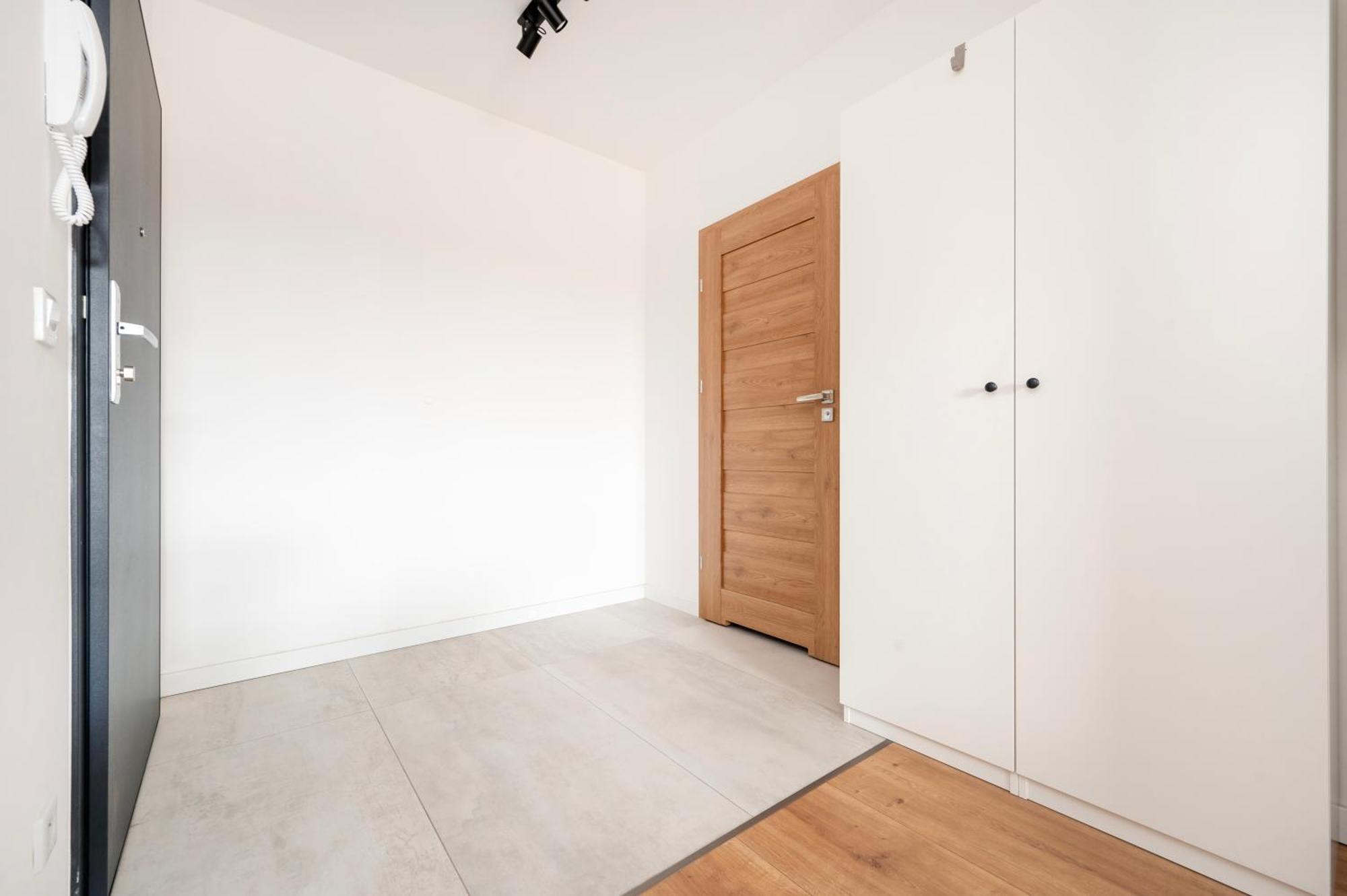 Komfortowe Apartamenty Z Garazem Na Milionowej Лодз Екстериор снимка