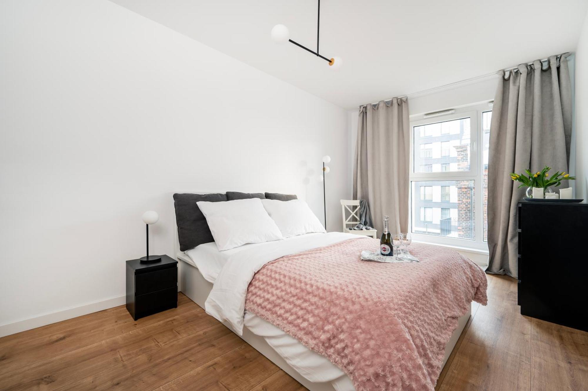 Komfortowe Apartamenty Z Garazem Na Milionowej Лодз Екстериор снимка